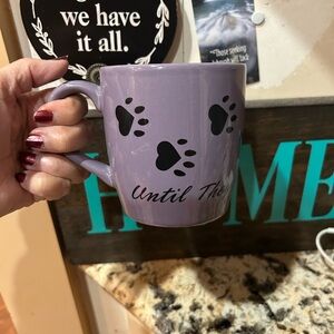 Paw print cup